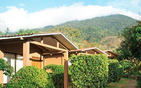Slow Travel Lodge